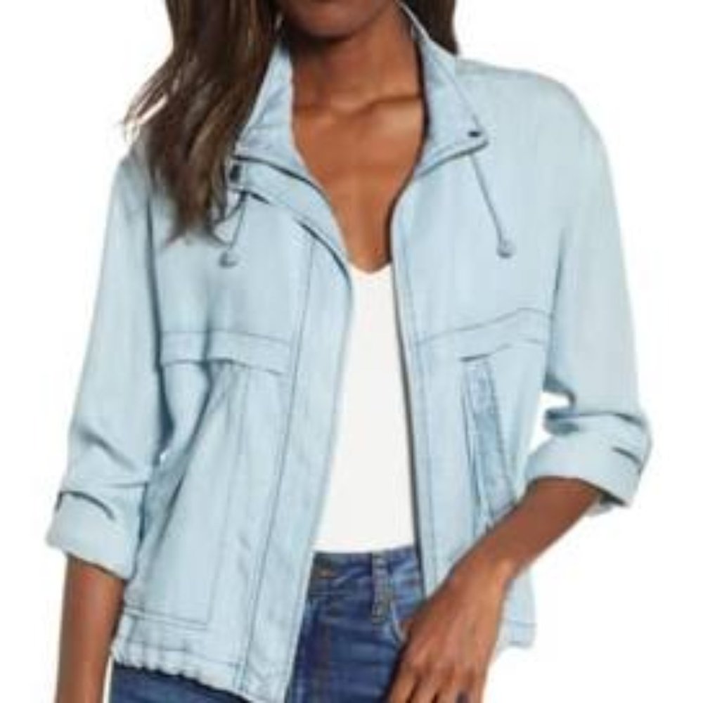 BB DAKOTA ON THE GO CHAMBRAY JACKET SIZE LARGE